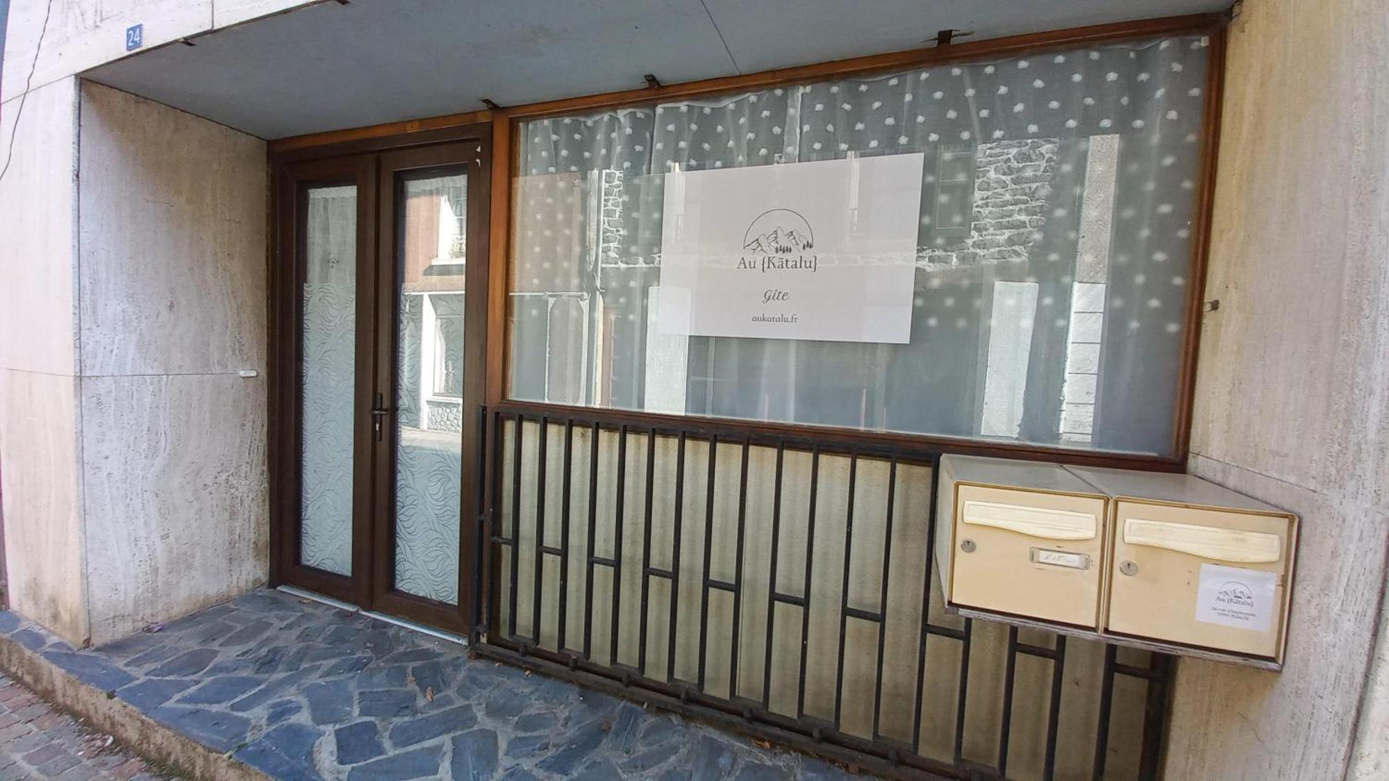 Au Katalu Apartment *